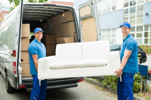 Removal van supporting a local house move in Chelsfield