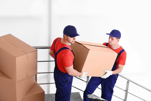Organised moving boxes and wrapping supplies for Chelsfield packing services